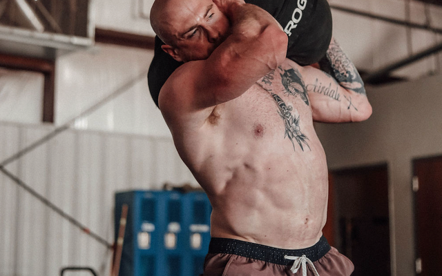 Does HGH Cause Roid Gut? The Truth About Human Growth Hormone and Abdominal Distension