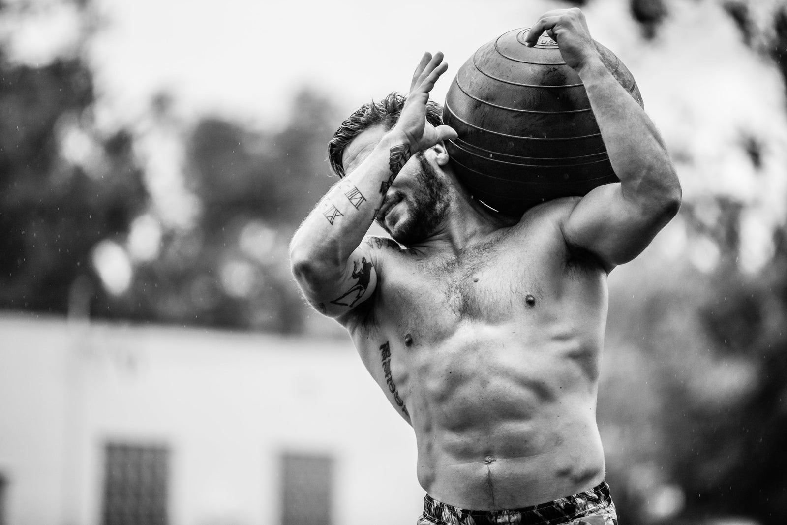 RAD-140 vs. Testosterone: Can a SARM Really Replace Test?