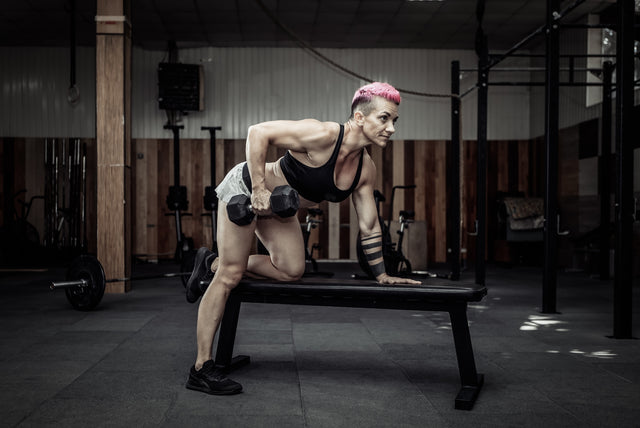 Single-Arm Dumbbell Row: How To, Benefits, Tips