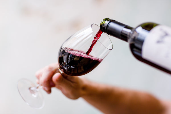5 Benefits Of Drinking A Glass Of Wine Every Night - Swolverine  