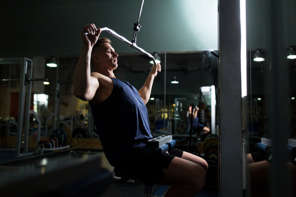 Lat Pulldowns: How To, Tips, Benefits