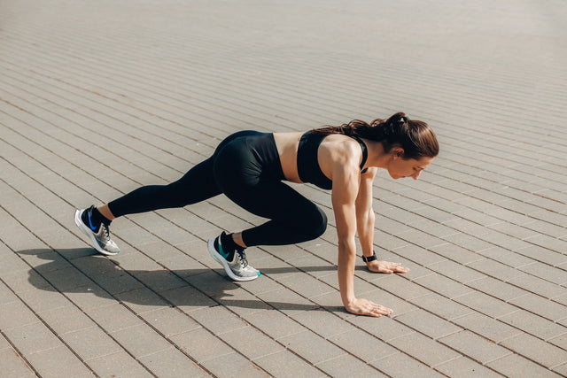 How To Do Mountain Climbers