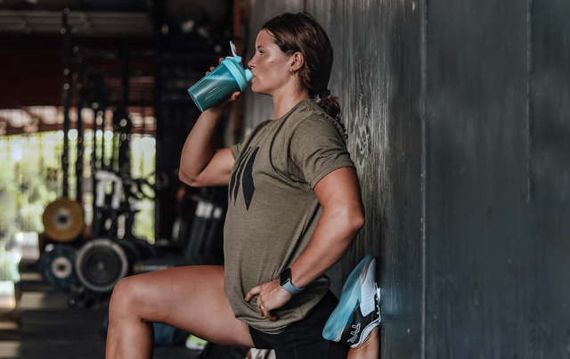 Quad Stretches: 4 Effective Quad Stretches To Improve Mobility