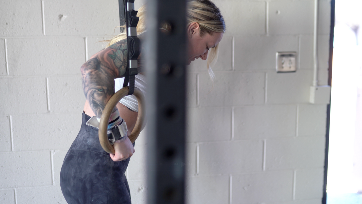 Are Dips Bad for Shoulders? Biomechanics Breakdown and Safer Alternati ...