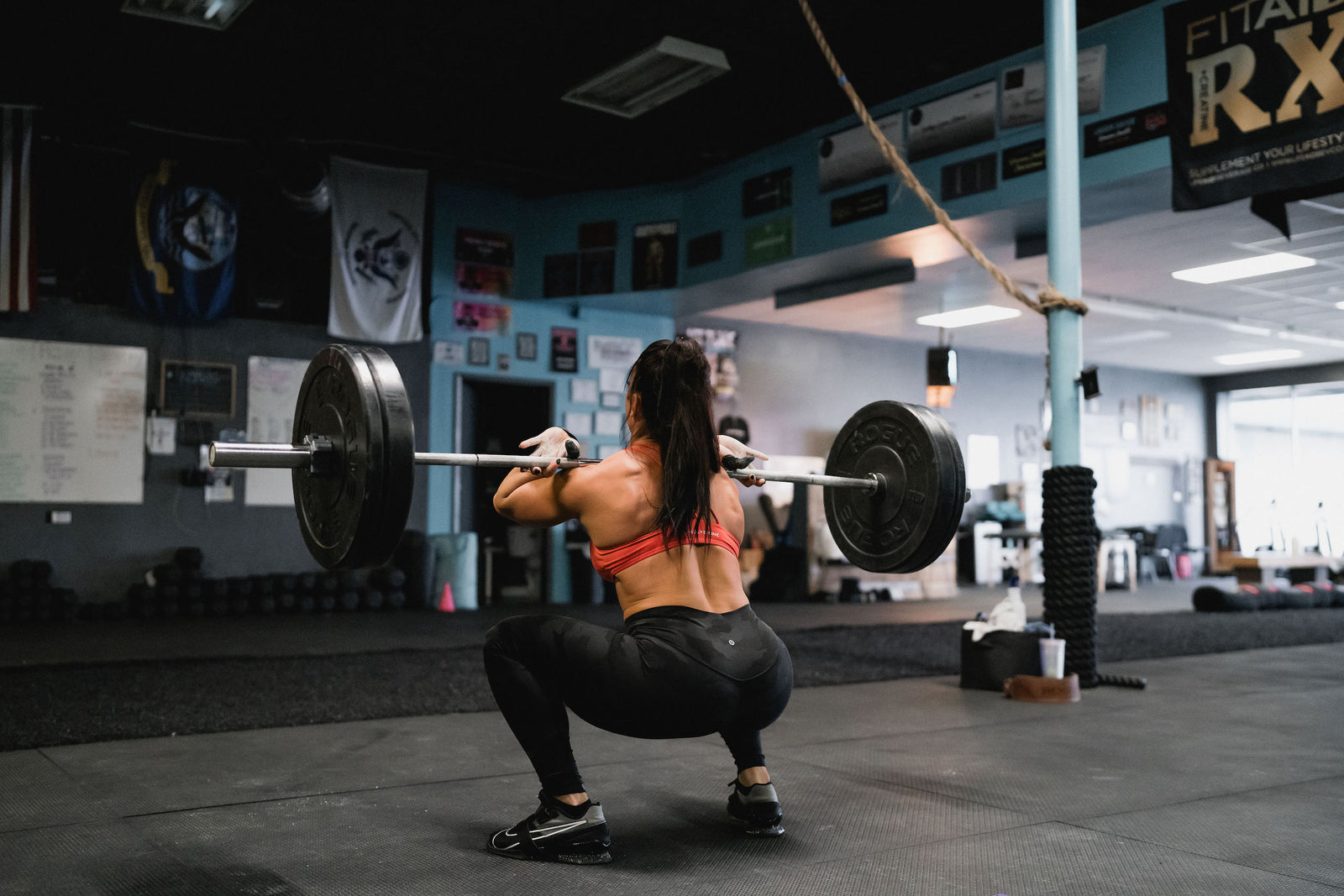 Squat Cleans: 4 Performance Benefits And How To Squat Clean