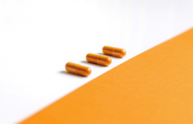 The Ultimate Guide To Turmeric - Benefits, Uses, Side Effects