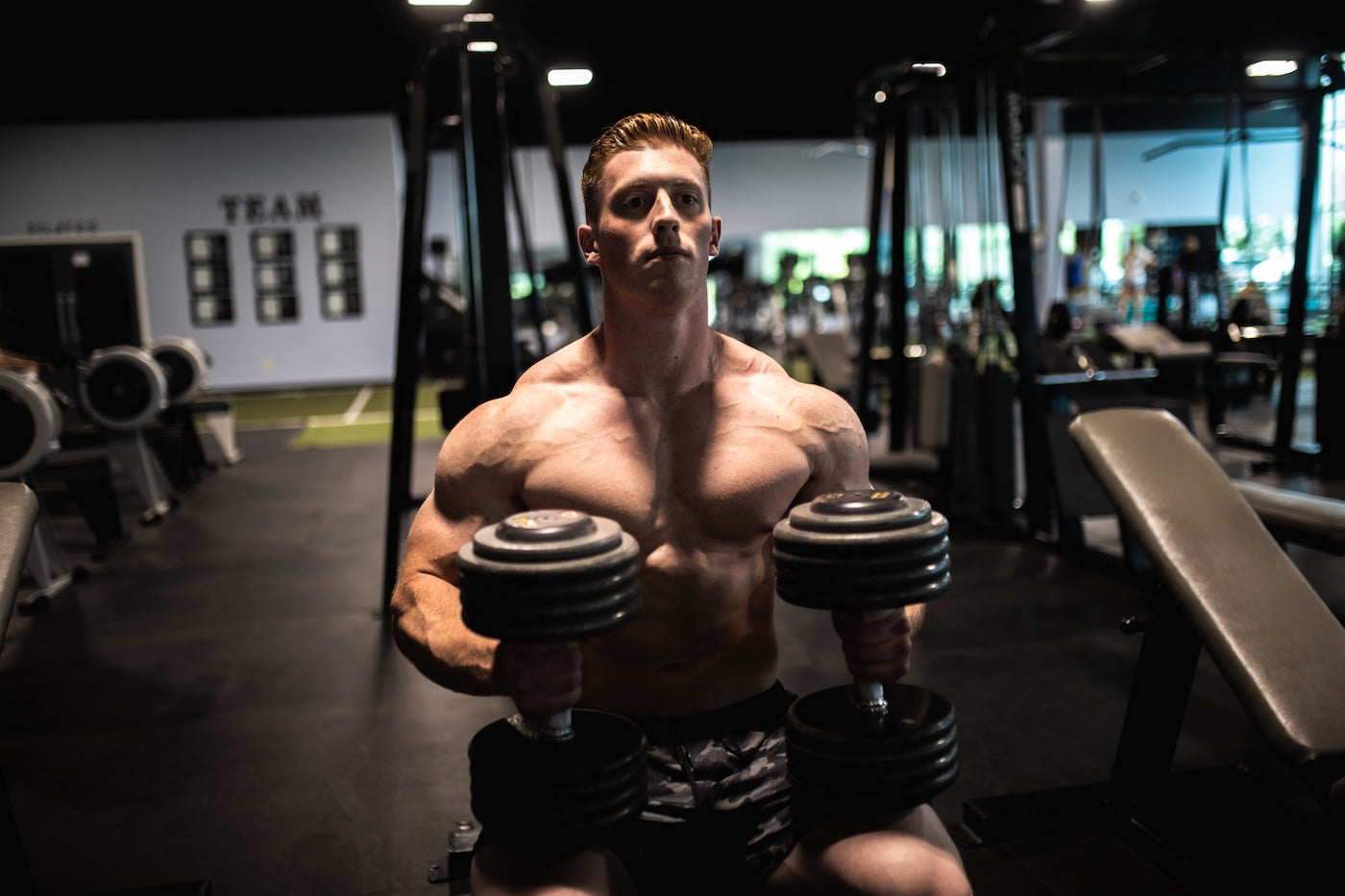 How Many Calories Do Dumbbell Curls Burn: Ultimate Fat-Burning Guide