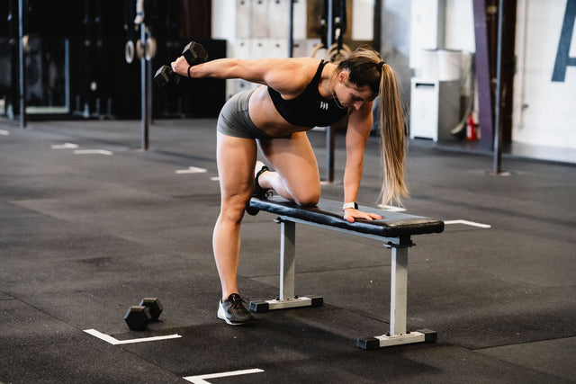 Dumbbell Triceps Kickback: 3 Proven Benefits And How To Do Them